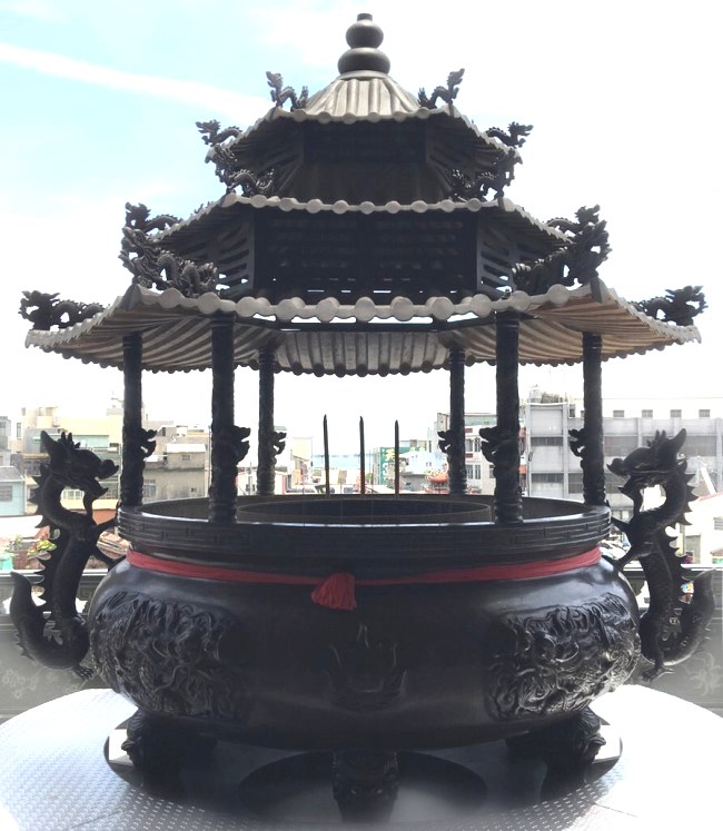 佛具工廠專營佛具批發,銅鐘,銅罄,銅鑼,天公爐-東石先天宮