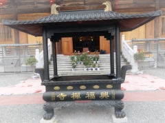 罄鐘佛具製造各種，銅鐘,銅罄,銅鑼,木魚,天公爐,香爐-福建福州興福禪寺長方爐